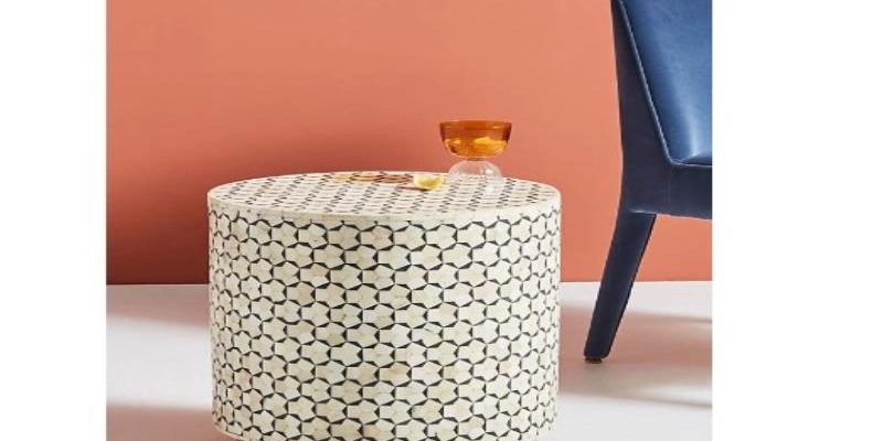 How Should You Choose Your Bone Inlay Side Table