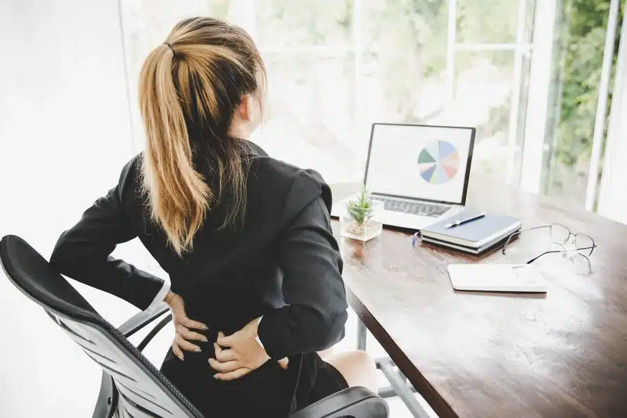 Desk Job? Here’s How to Avoid Chronic Pain with PT Tips