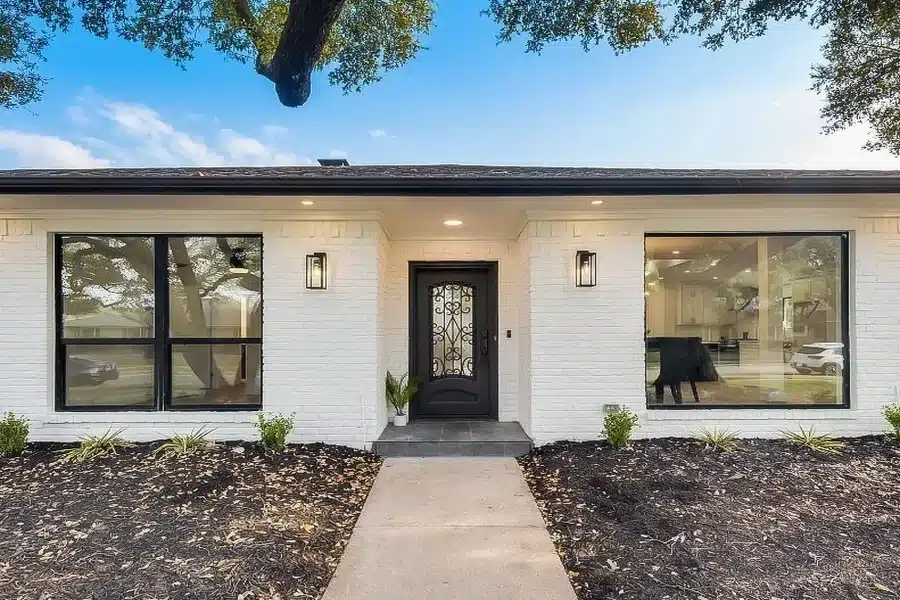 Single Iron Doors: The Smart Investment You’re Overlooking