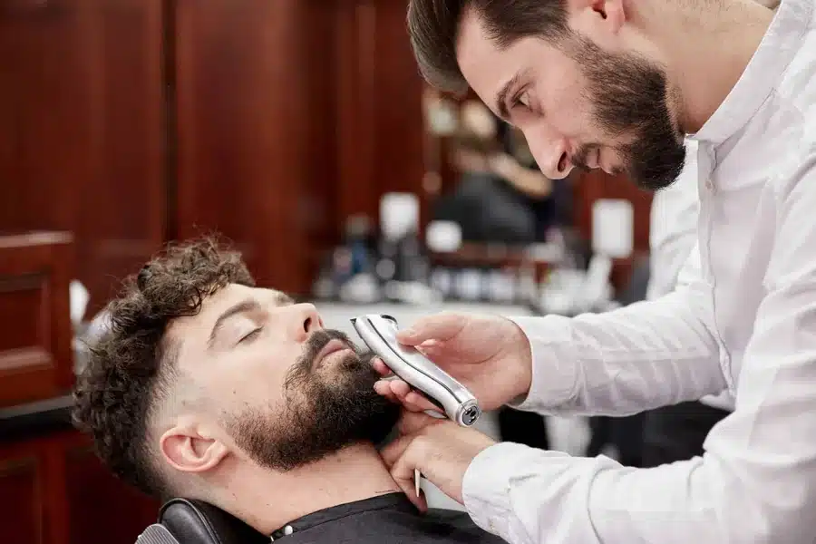 How Are Premium Barbershops Redefining Men’s Self-care Routines?